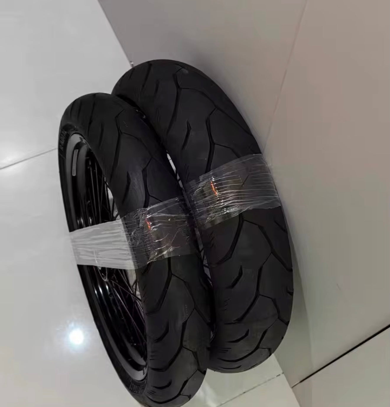 Ultra Bee Supermoto Wheelset 17”