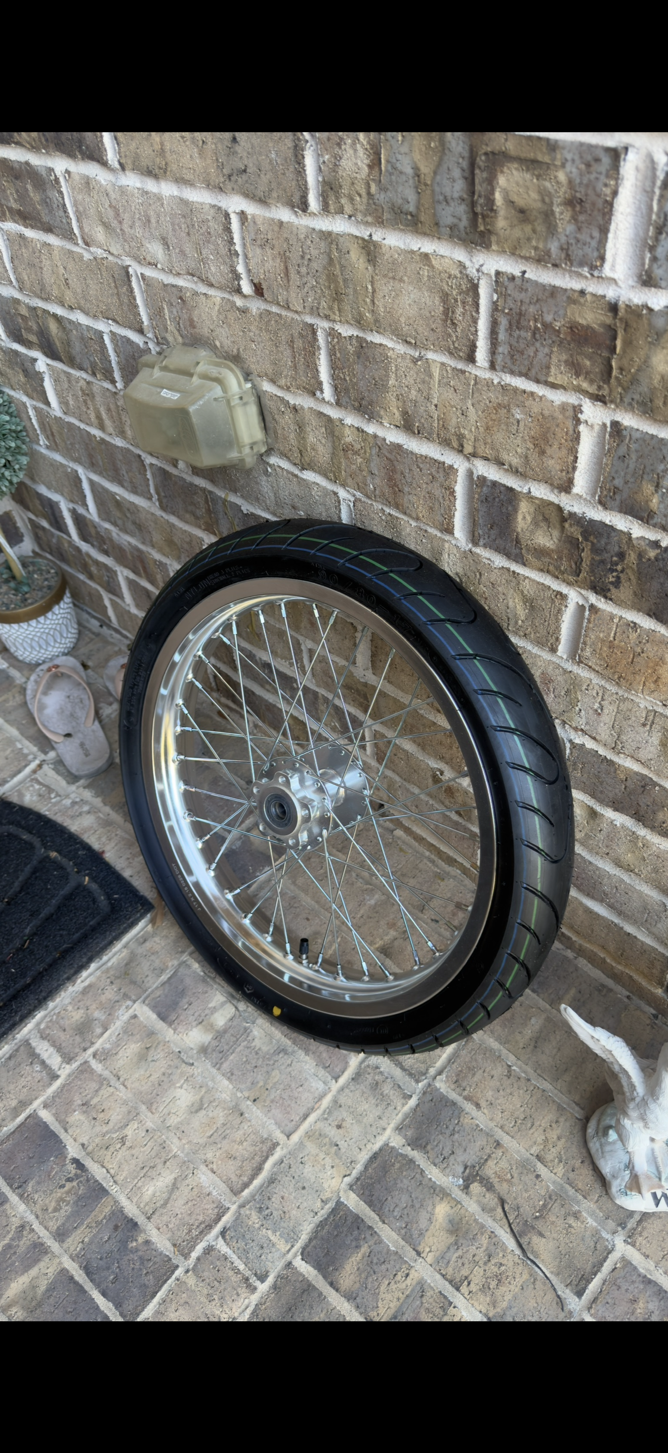 CST Sumos for surron LBX 17”