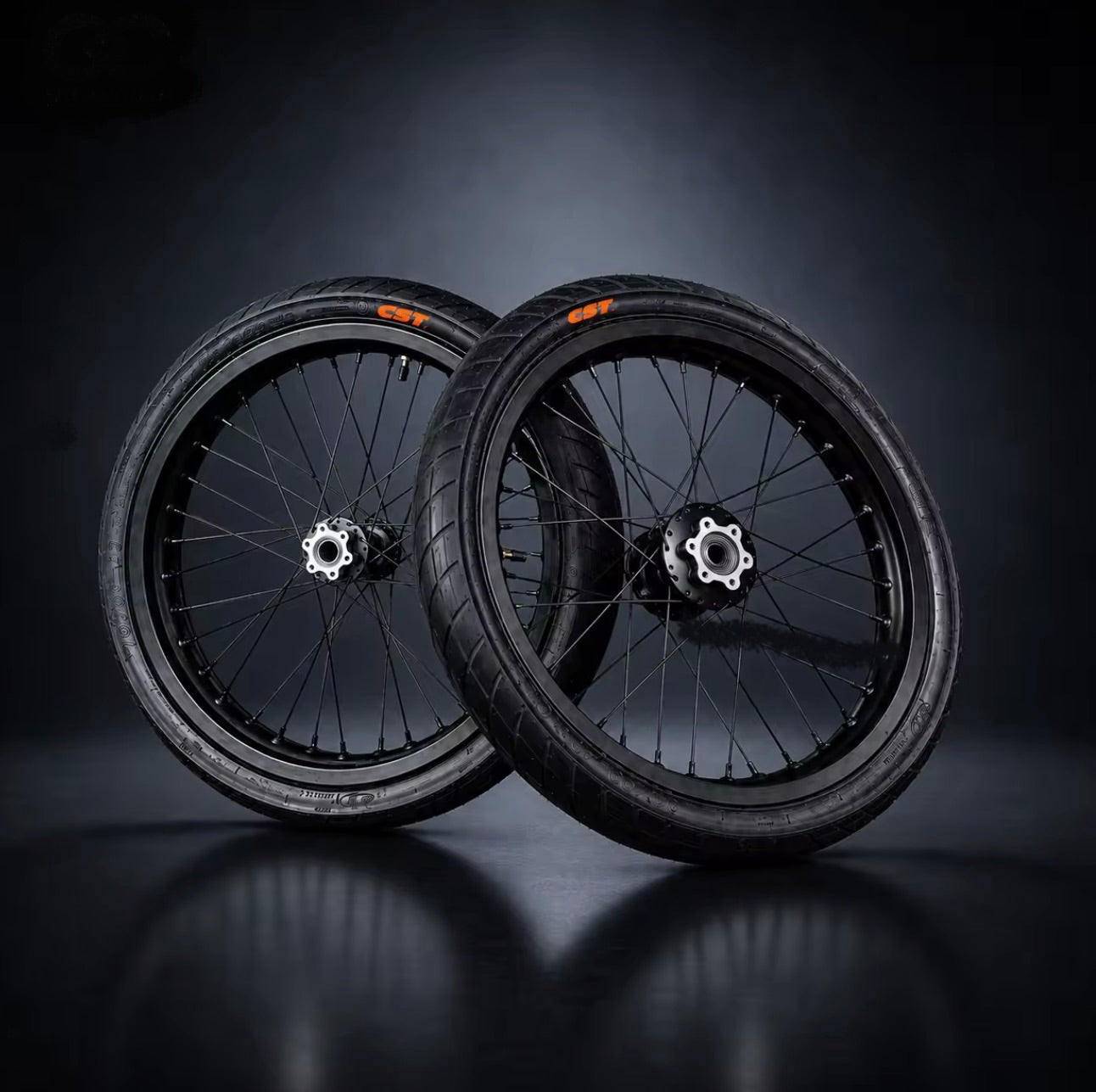 CST Sumos for surron LBX 17”